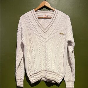 Vintage Ellesse Women's Cream V-Neck Cable Knit Sweater